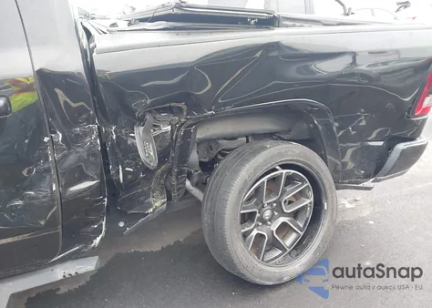 2019 Ram 1500 Laramie 4X4 5'7 Box из США, поврежденный, VIN 1C6SRFJTXKN907930